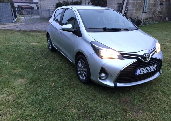 Toyota Yaris cena 45900 przebieg: 29800, rok produkcji 2015 z Wojkowice małe 121